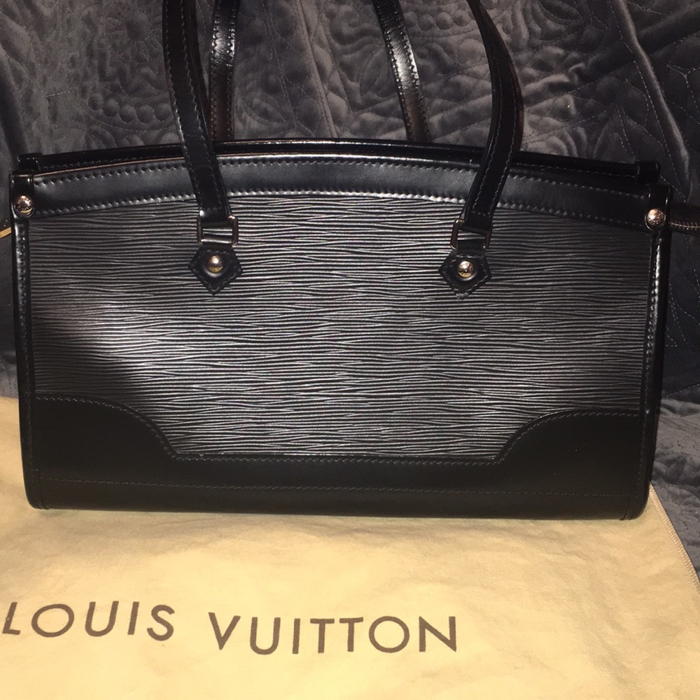 ❌ SOLD ❌ Louis Vuitton Madeleine PM Epi